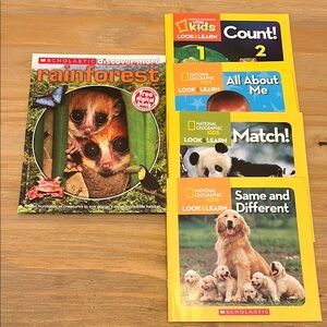 Scholastic and National Geographic Kids Book Set